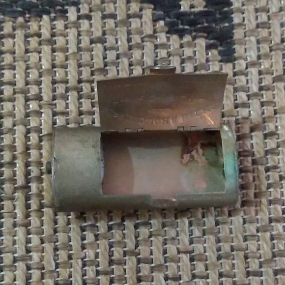 Box - Picture 4 of 5